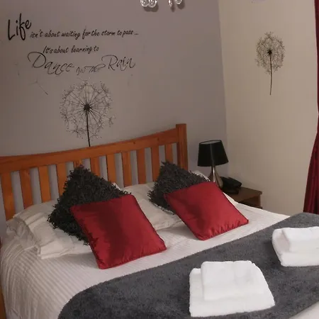 Elements Guest house 3*