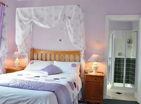 Elements Guest house 3*
